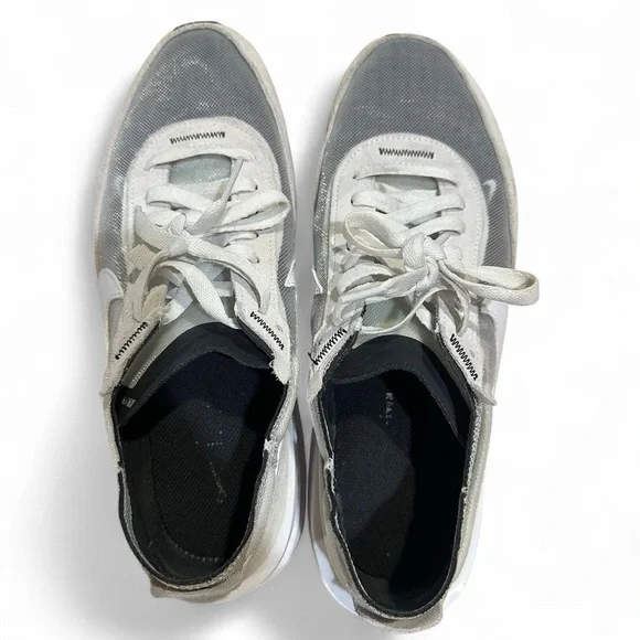 Nike Men’s Waffle One Sneakers - Picture 4 of 8